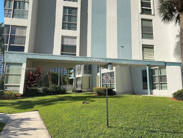 4 of 53 - 17560 Atlantic Boulevard #109, Sunny Isles Beach, FL