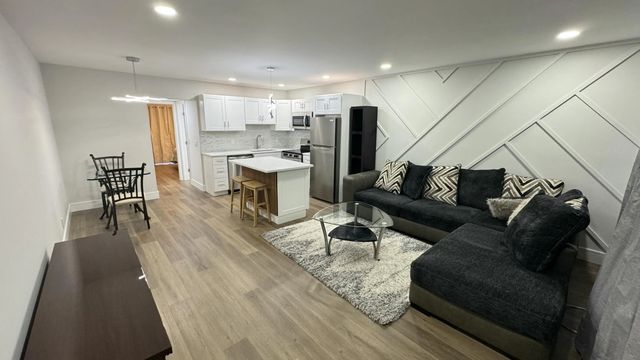 4 of 23 - 91 Coventry D, West Palm Beach, FL