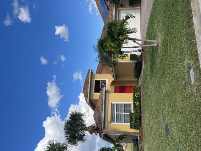 Photo of Listing #R11150289