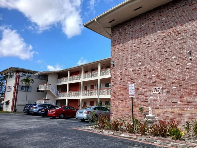 3 of 19 - 4751 Nw 10th Court #310, Plantation, FL