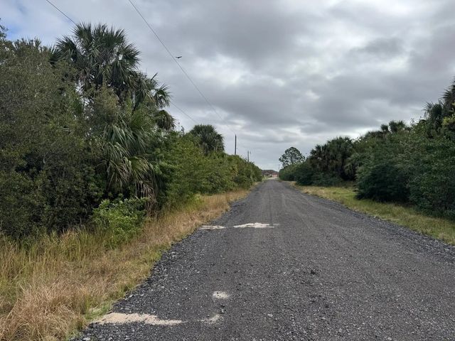 2 of 9 - 0000 Klebs Avenue Sw, Palm Bay, FL