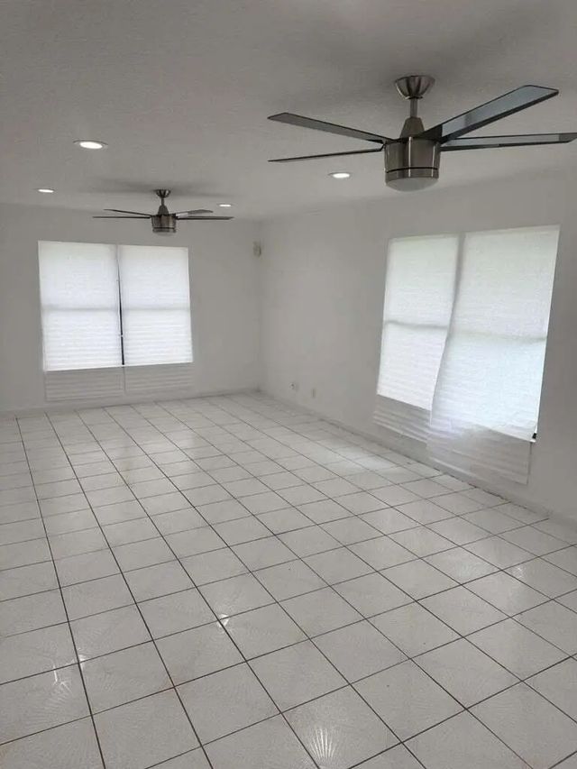 4 of 32 - 1334 N Mangonia Drive Drive, West Palm Beach, FL