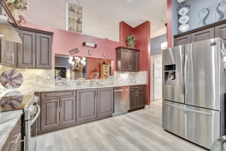 Photo of Listing #R11150444