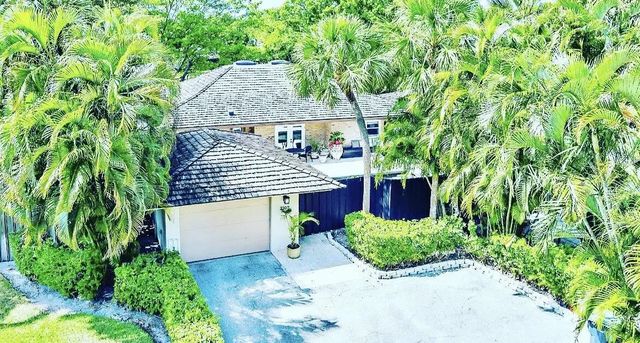 3 of 35 - 2107 Wightman Drive, Wellington, FL