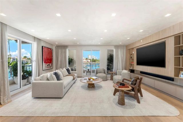 4 of 50 - 2521 Fisher Island Drive #6201, Miami Beach, FL