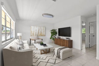 Photo of Listing #R11150480