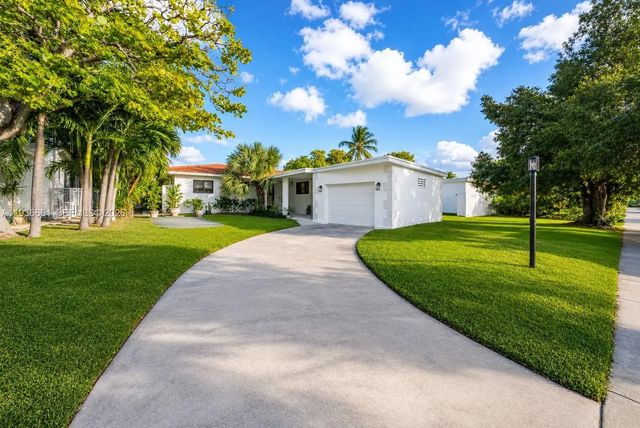2 of 41 - 7517 Cutlass Avenue, North Bay Village, FL