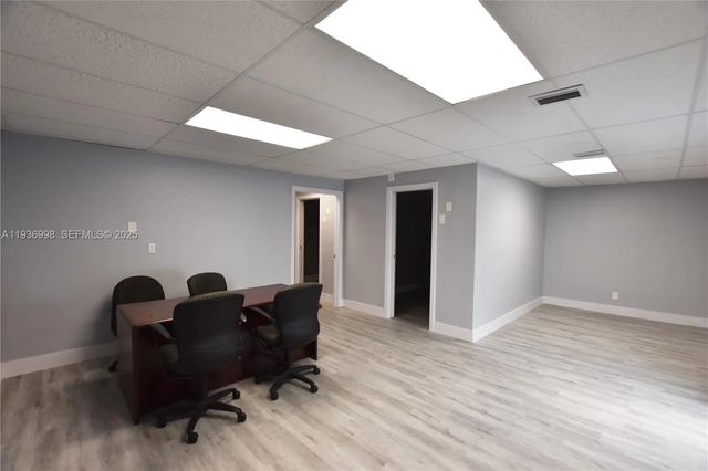 4 of 17 - 3911 Hollywood Boulevard #106, Hollywood, FL