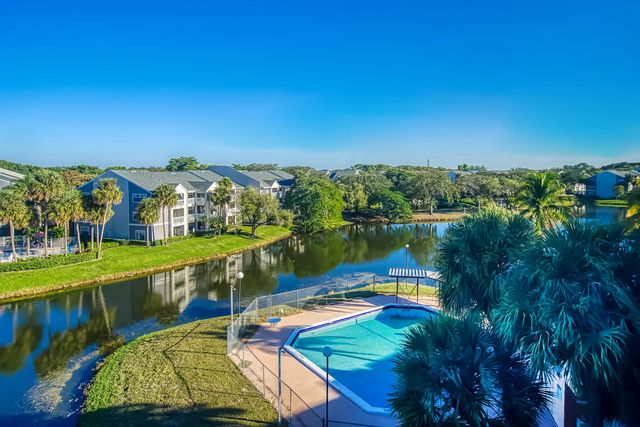 4 of 51 - 8030 Hampton Boulevard #502, North Lauderdale, FL