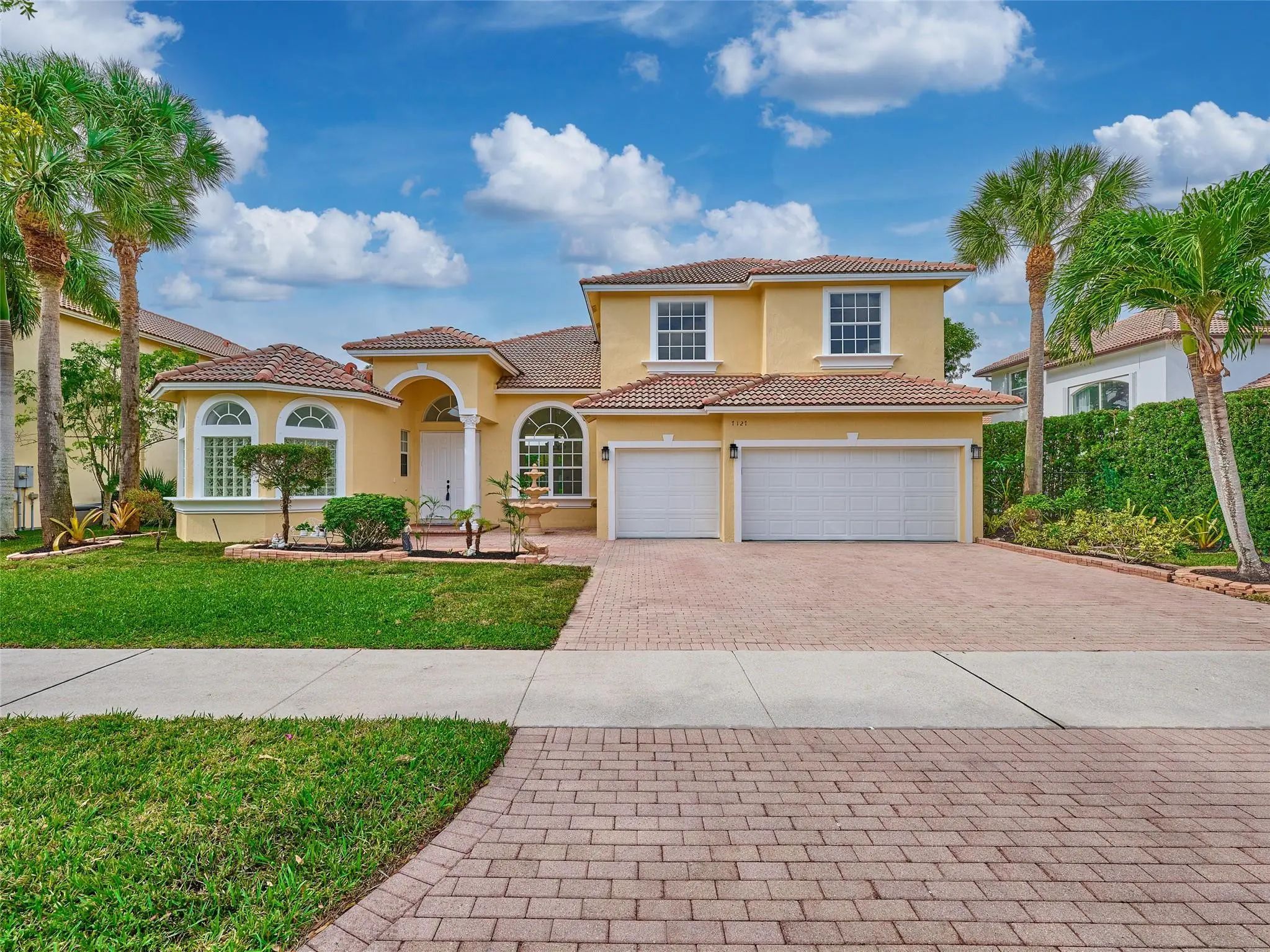 7127 Pinecreek Way, Coconut Creek