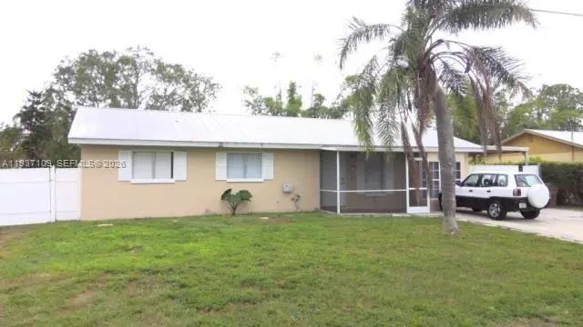 3917 4, Lehigh Acres