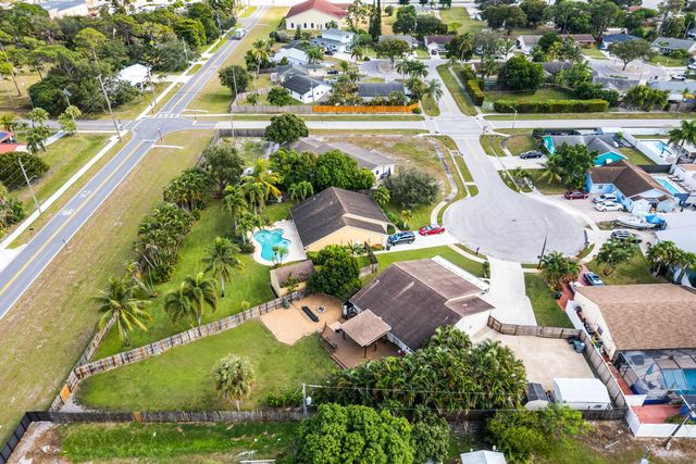5 of 18 - 6567 Cindi Lane, Greenacres, FL