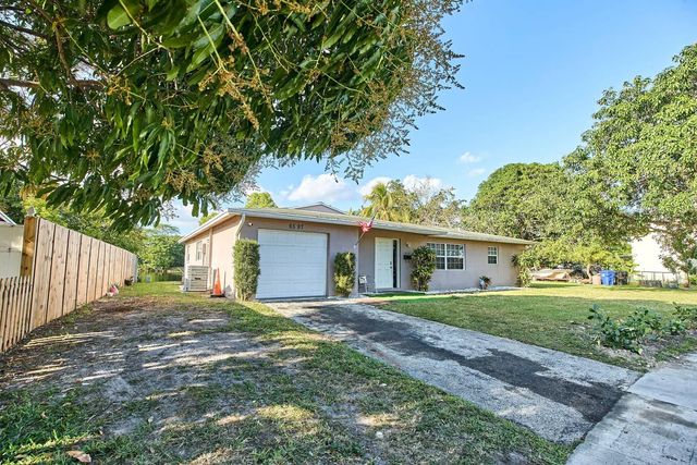 6597 Salem Street, North Lauderdale