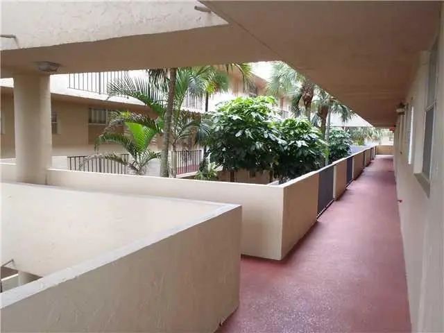 2 of 37 - 403 Nw 68th Avenue #519, Plantation, FL