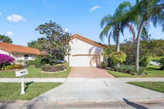 Photo of Listing #R11150852