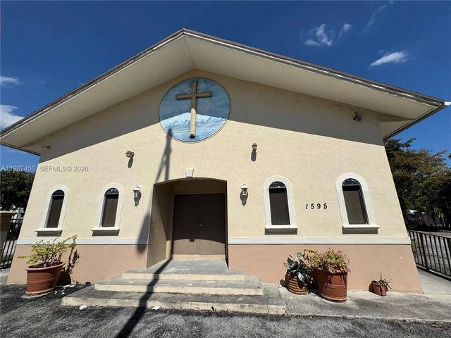 1595 Nw 119th Street, North Miami