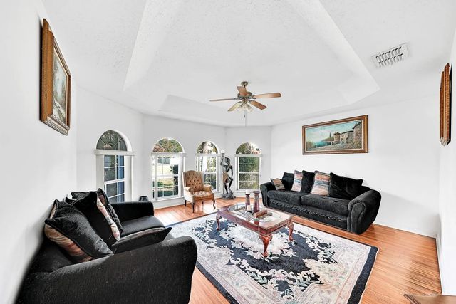 5 of 40 - 6944 Nw Daffodil Lane, Port St. Lucie, FL