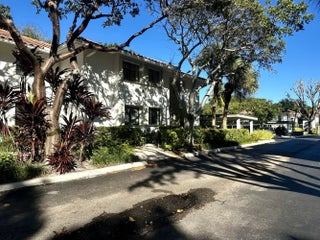 Photo of Listing #R11150914