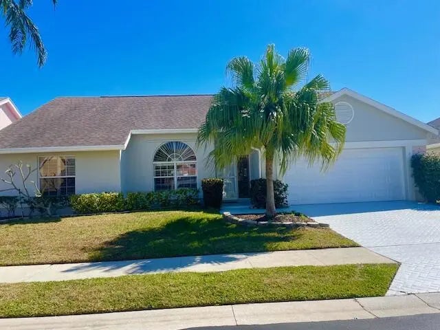 Photo of Listing #R11150926