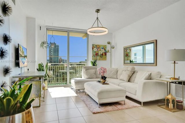 4 of 45 - 610 Clematis Street #630, West Palm Beach, FL
