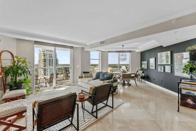 2 of 33 - 401 Sw 4th Avenue #1706, Fort Lauderdale, FL