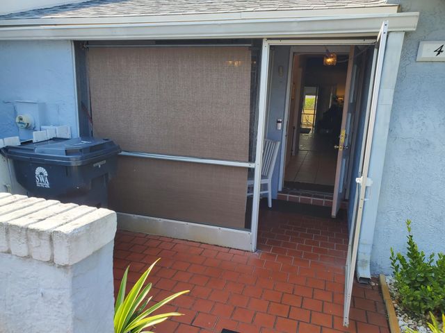 4 of 21 - 4195 Lucerne Villas Lane, Lake Worth, FL