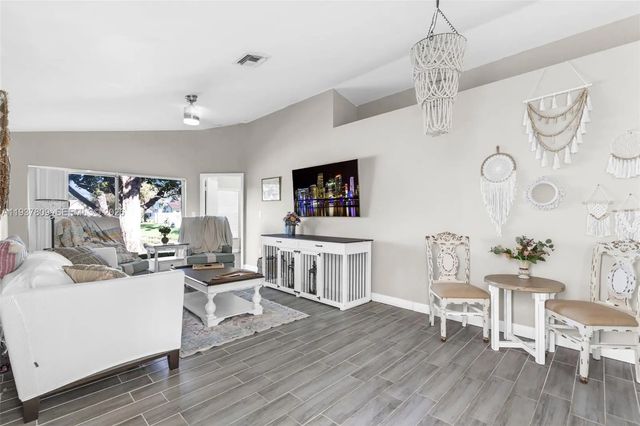 2 of 32 - 10831 Nw 3rd Court, Pembroke Pines, FL