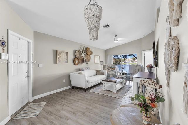 3 of 32 - 10831 Nw 3rd Court, Pembroke Pines, FL