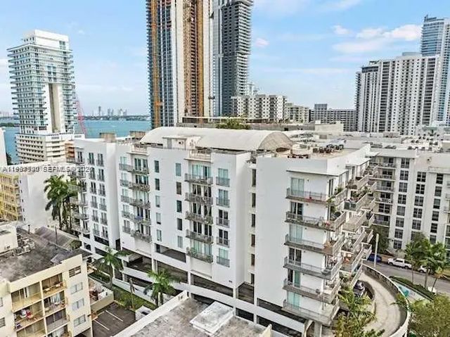 2 of 50 - 455 Ne 25th Street #407, Miami, FL
