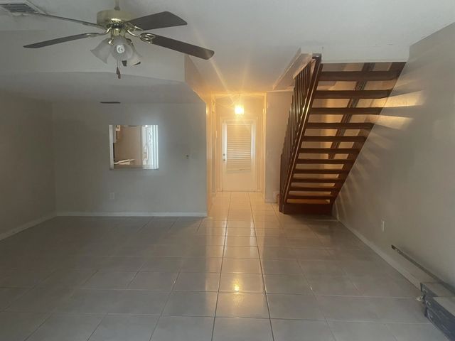 5076 Society Place W #b, West Palm Beach