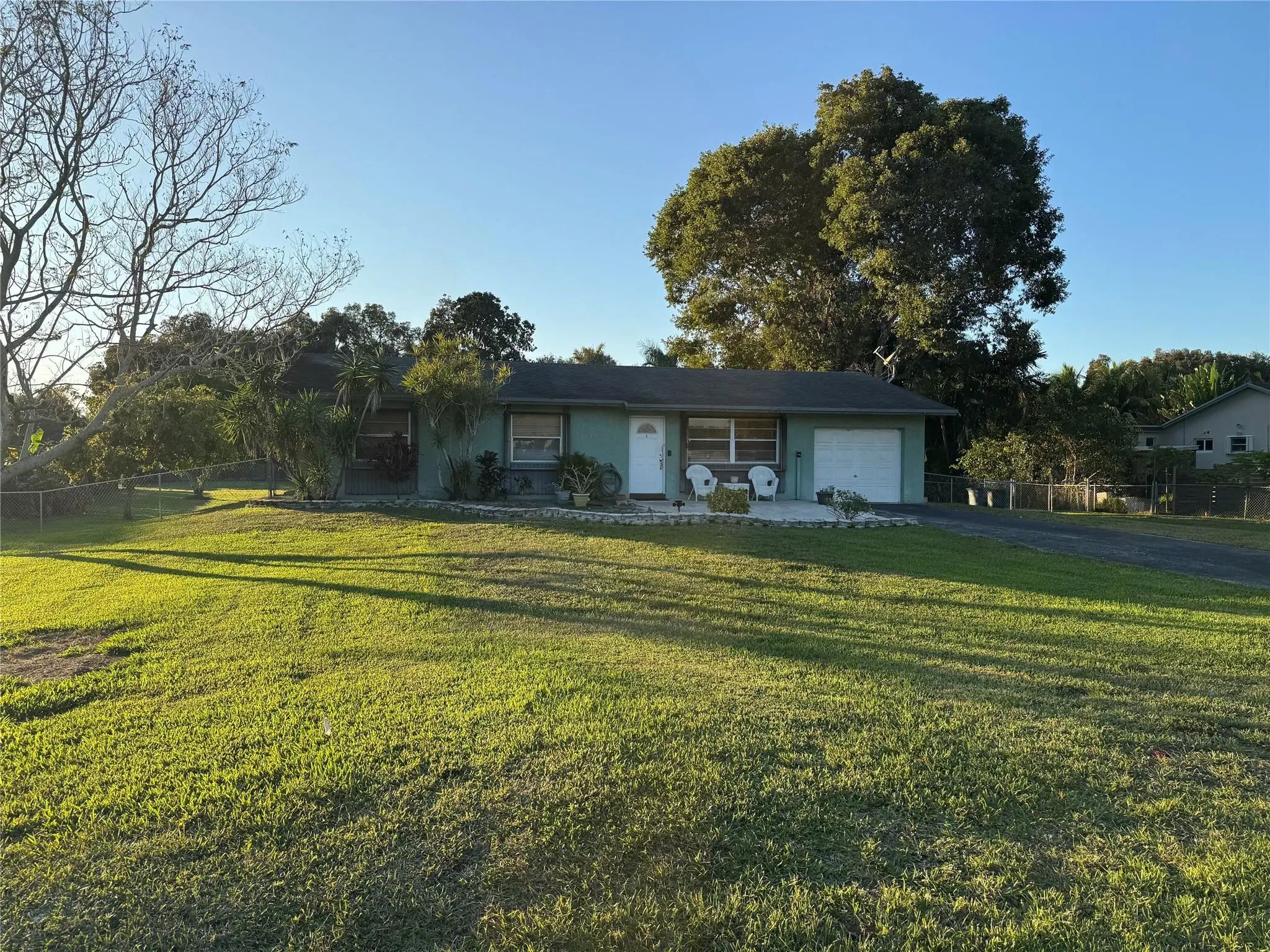 5221 Sw 201st Terrace, Southwest Ranches