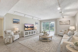 Photo of Listing #F10543341