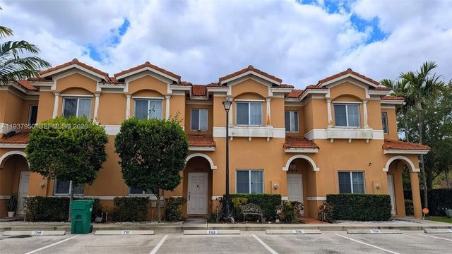 5906 Woodlands Boulevard, Tamarac
