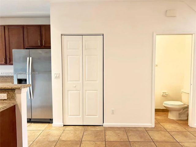 4 of 35 - 5906 Woodlands Boulevard, Tamarac, FL