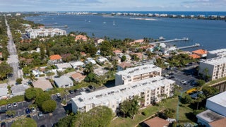 Photo of Listing #R11151142