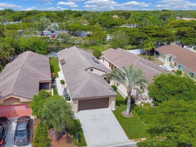 5 of 13 - 2251 Nw 34th Terrace, Coconut Creek, FL