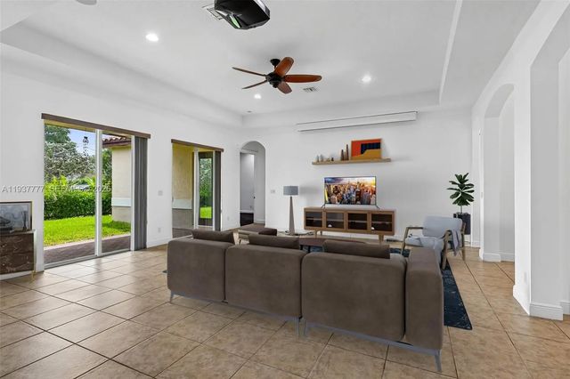 3 of 56 - 6432 Sw 55th Place, Davie, FL