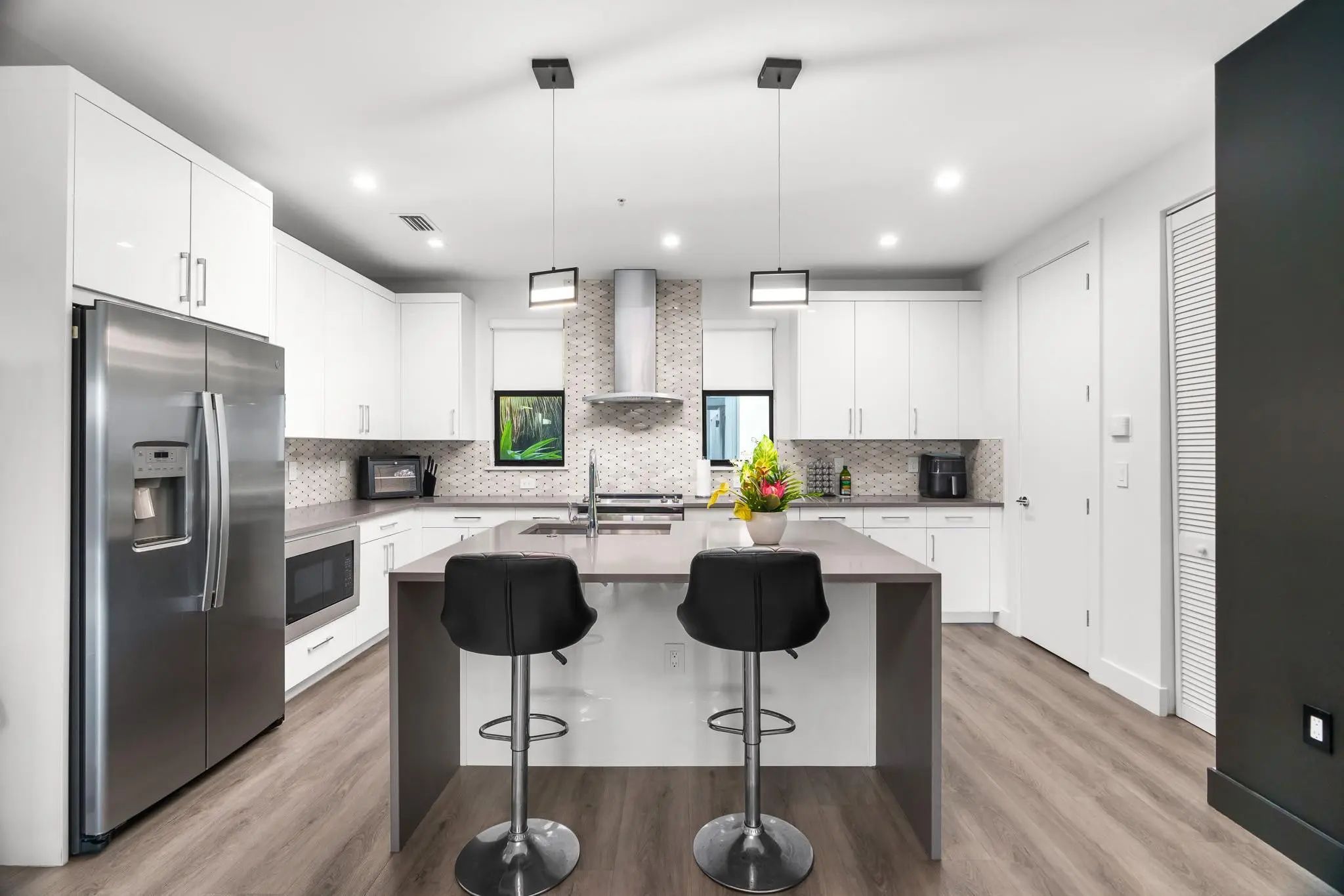 553 Ne 21 #553, Wilton Manors
