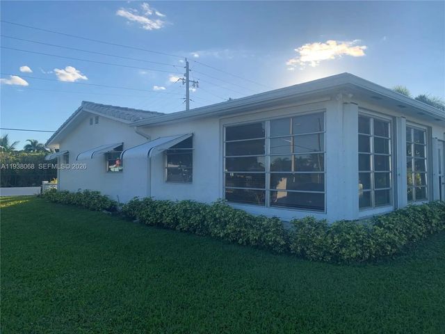 5 of 22 - 1801 Sw 22nd Way, Boynton Beach, FL