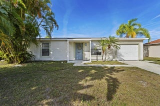 Photo of Listing #R11151203