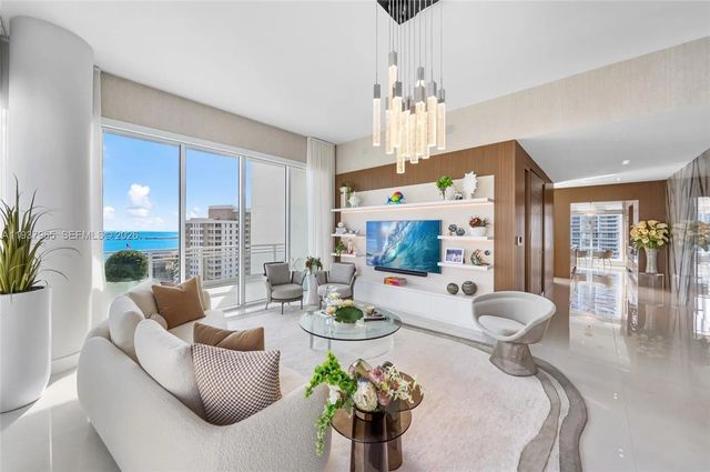 4 of 35 - 900 Brickell Key Boulevard #2004, Miami, FL