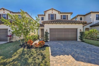 Photo of Listing #F10543477