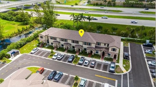 11431 W 32nd Lane, Hialeah
