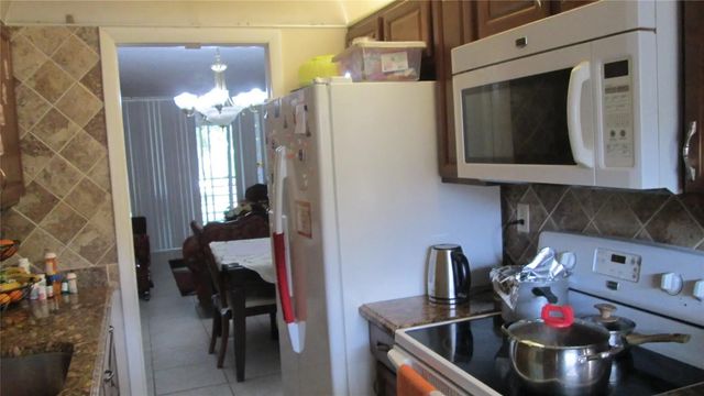 5 of 20 - 3001 Nw 48th Avenue #237, Lauderdale Lakes, FL