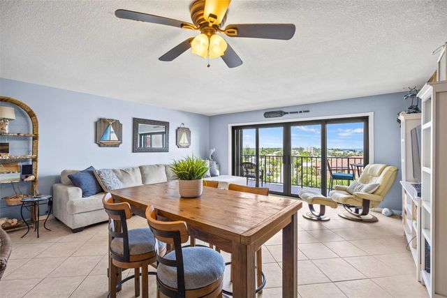 5 of 58 - 801 S Ocean Drive #801, Fort Pierce, FL