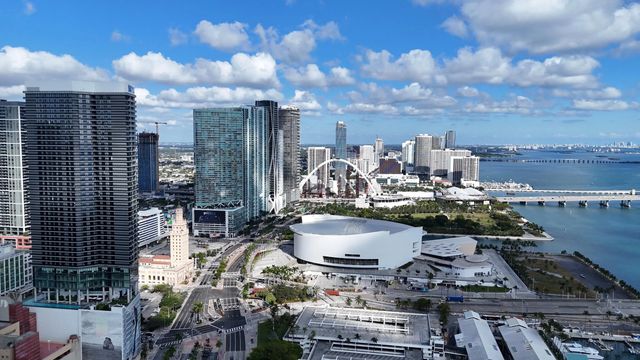 398 Ne 5th Street #1715, Miami