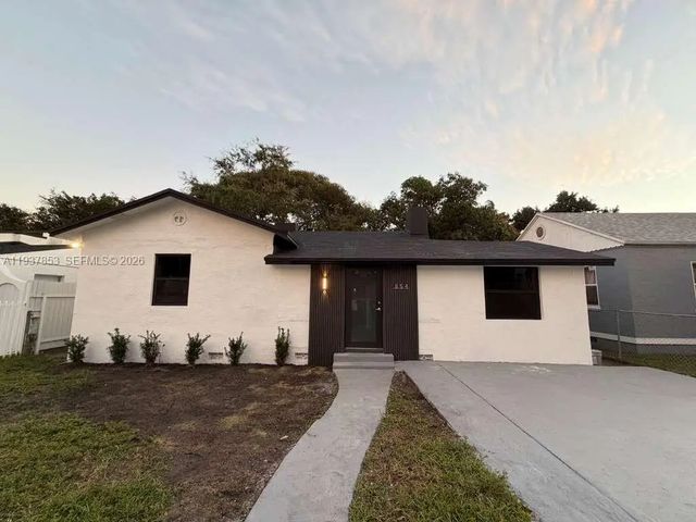 854 Nw 76th Street, Miami