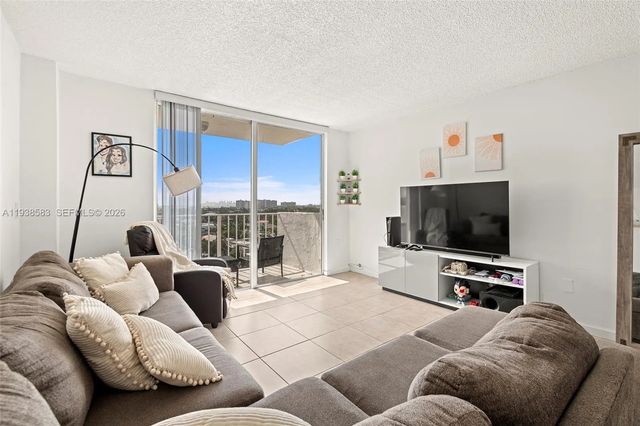 2 of 28 - 2350 Ne 135th Street #1006, North Miami, FL