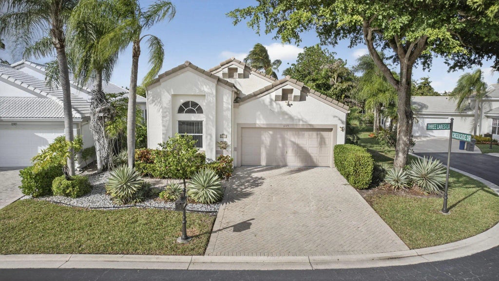 6375 Three Lakes Lane, Boynton Beach