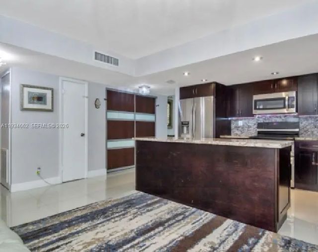 20401 Ne 30th Avenue #108-8, Aventura